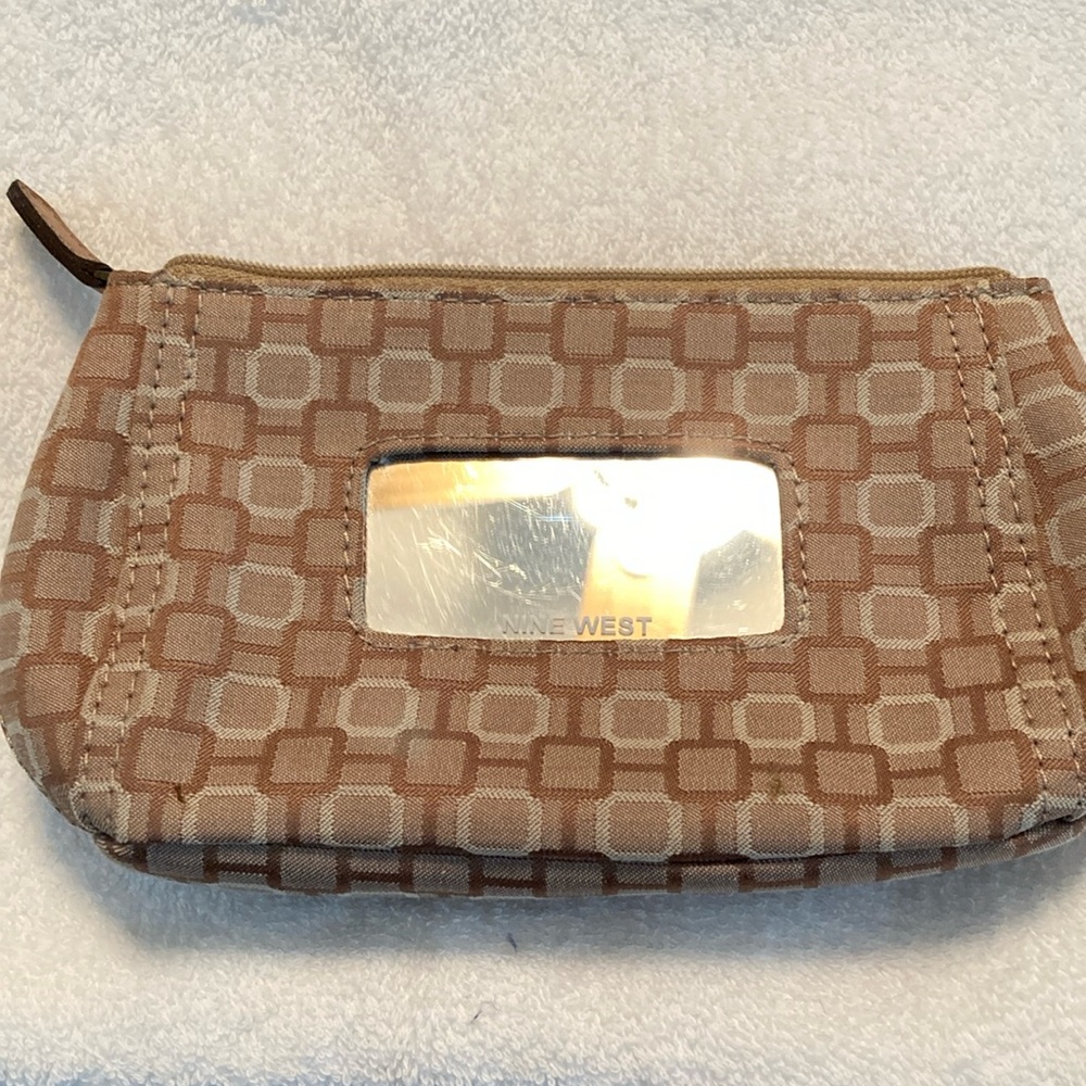 Nine West Cosmetic Case